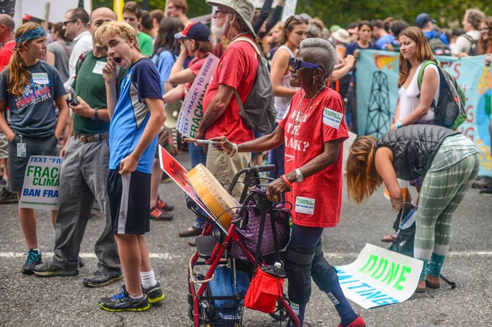 1970421_626182684165730_1669102634569405986_n