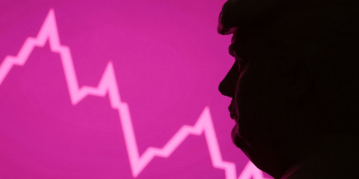 'Volatile situation': Experts react as anemic job numbers pour in for Trump economy