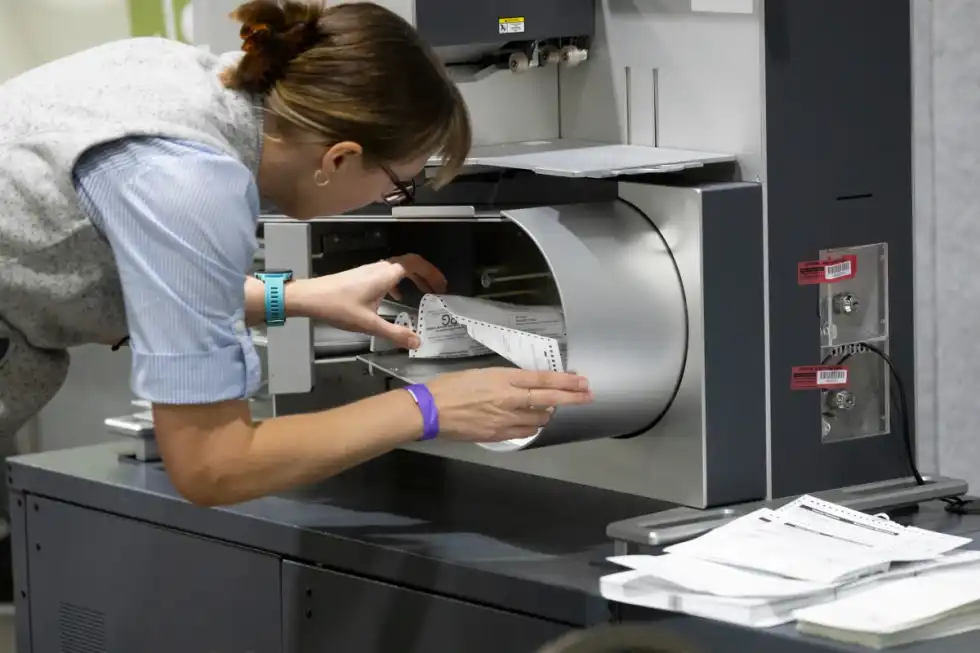 Conspiracy theorists seize on Wisconsin election error