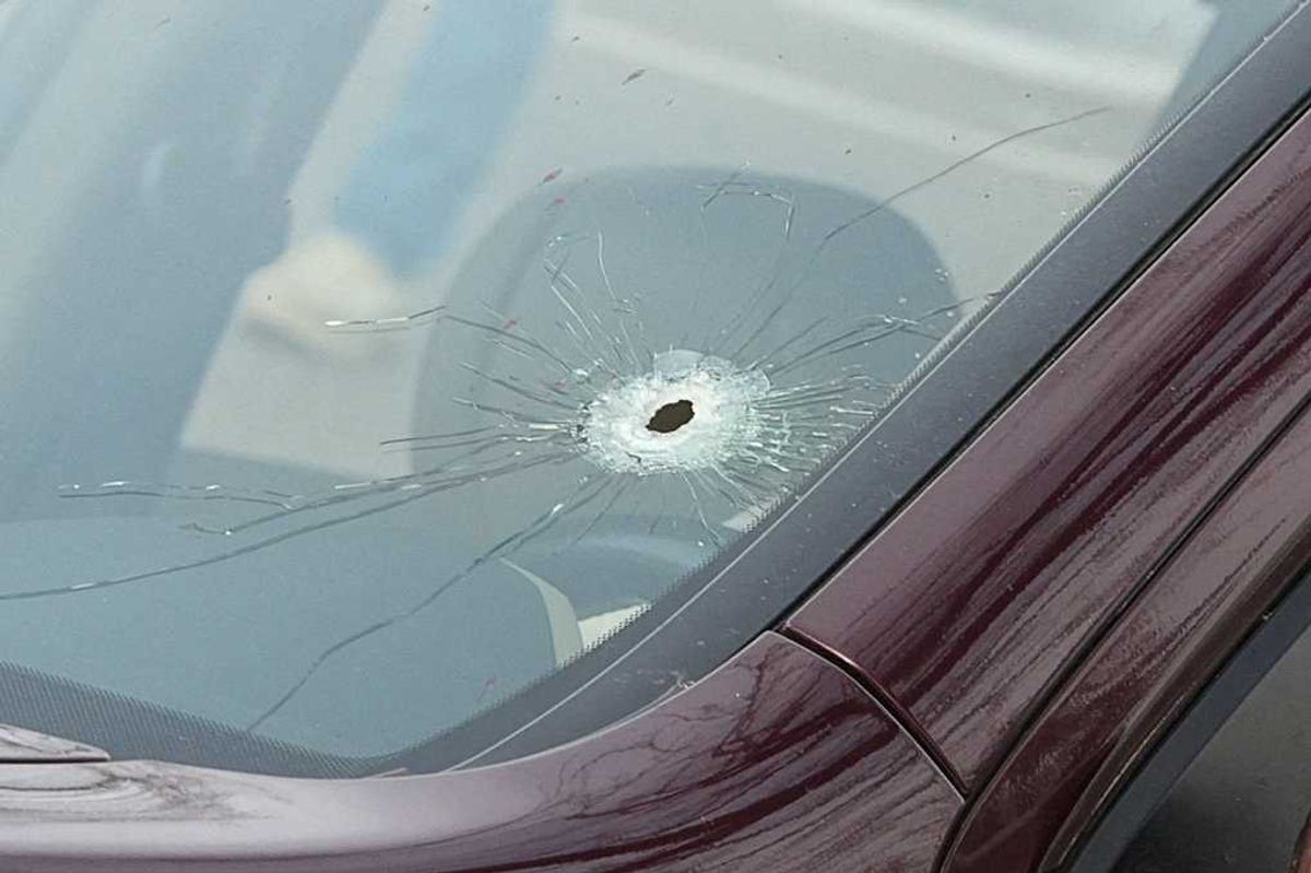 'This is critical': DOJ memo prohibiting officers from shooting moving vehicles resurfaces