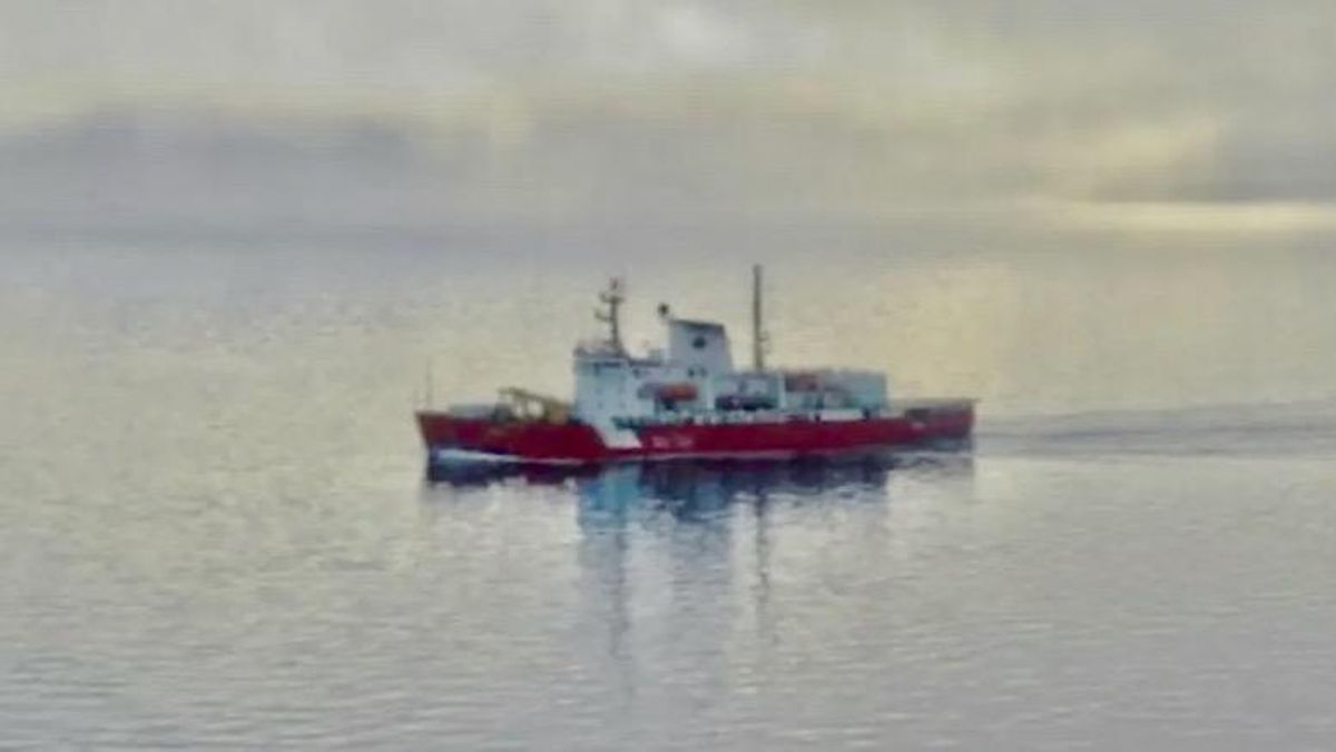 Scientists find craters—including one bigger than a city block—in Arctic seafloor