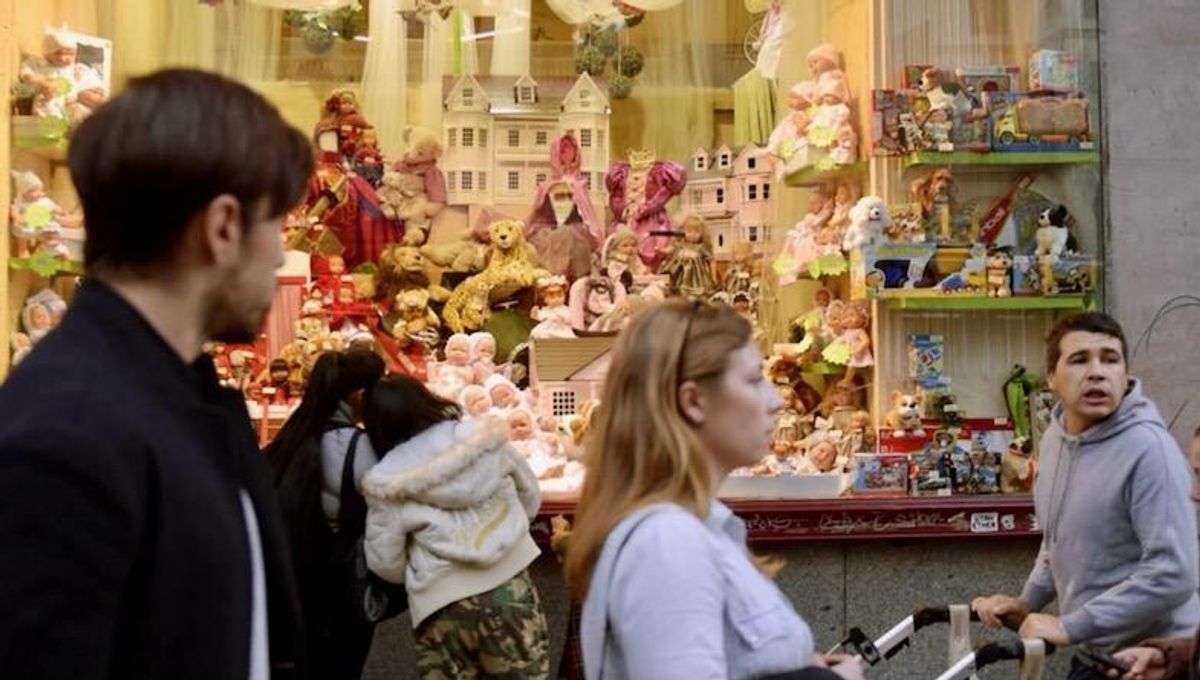 Cars and dolls for all: Spain tackles toy gender bias
