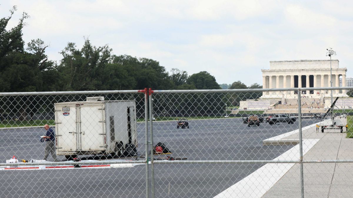 Trump's Reflecting Pool disaster devolves as sealant 'chunks' begin to break loose: report