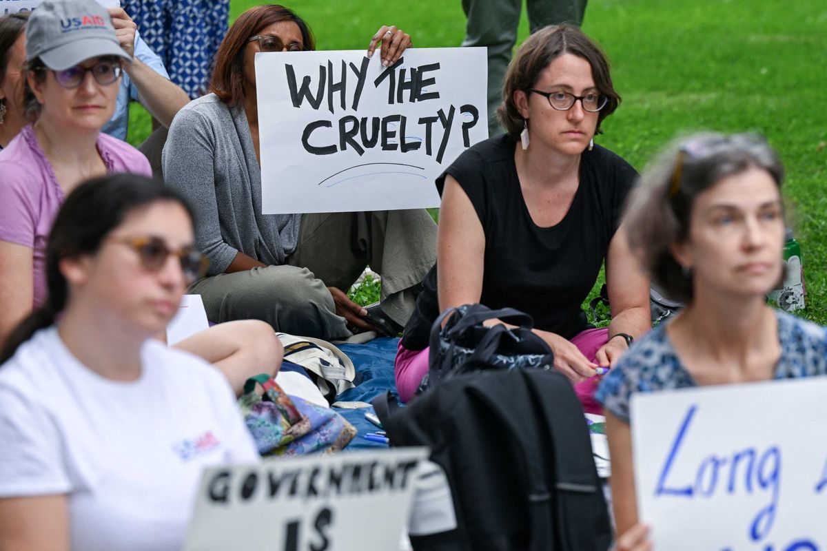 Thousands more federal workers face 'imminent' firings: report