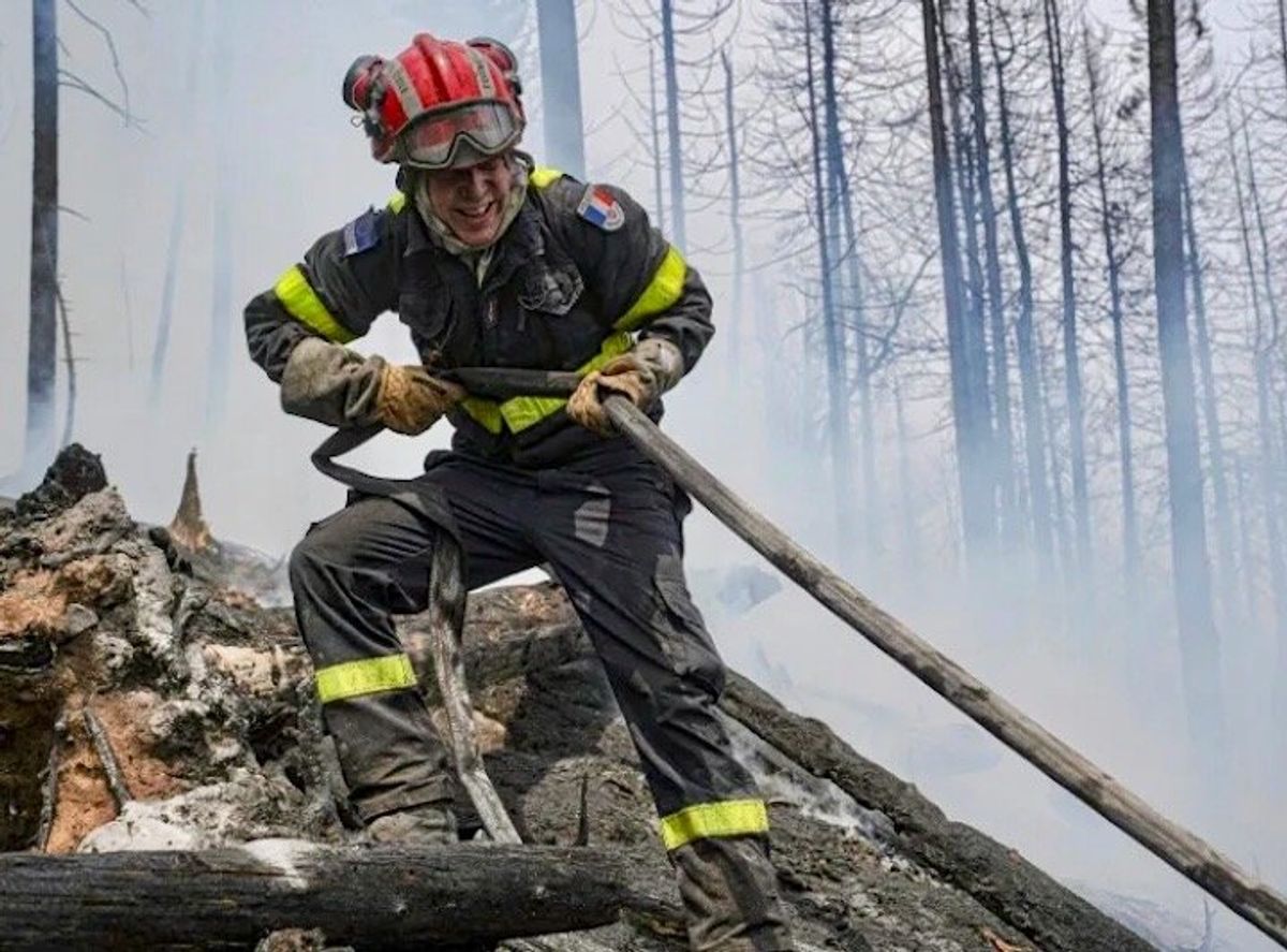 Wildfires 'off the charts' in Canada as temperatures climb