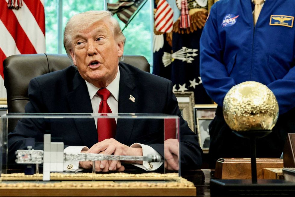 Trump says GOP governor agreed to give Republicans 'one extra seat' in red state