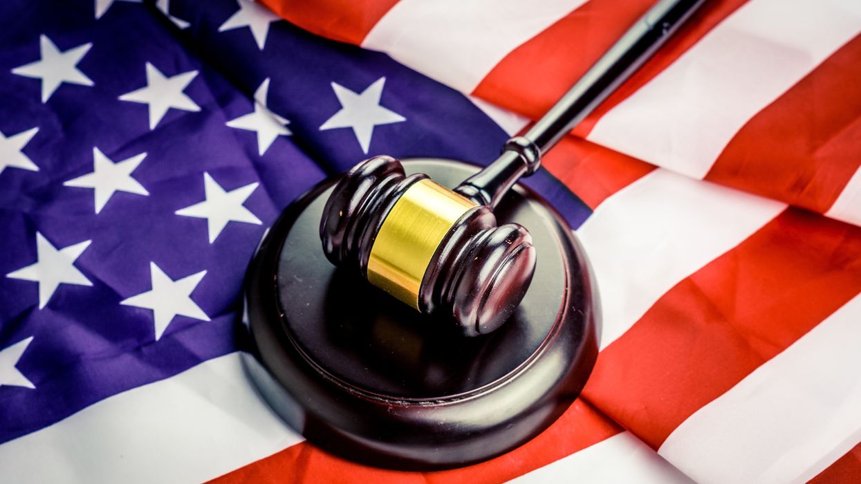 Judge tells lawyers to prepare for trial in Montana
