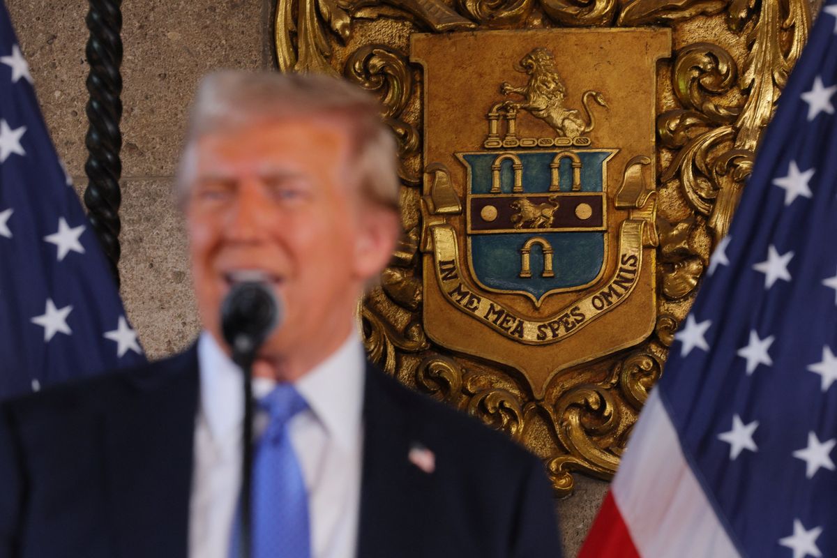 'The idiot you elected': Trump leaves onlookers aghast with geography question
