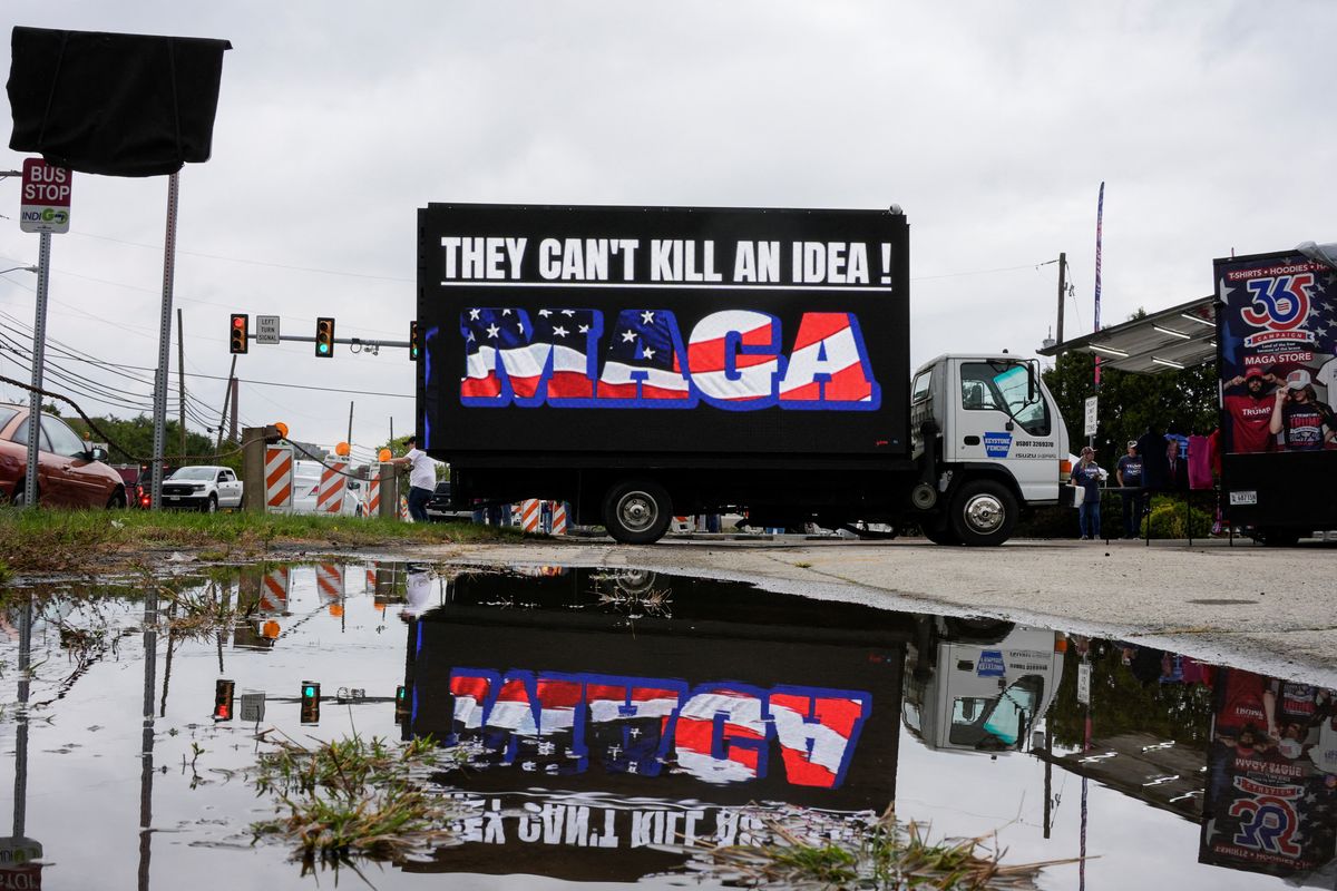 Trump ground game crippled by technology fail as it tries to reach core voters: report