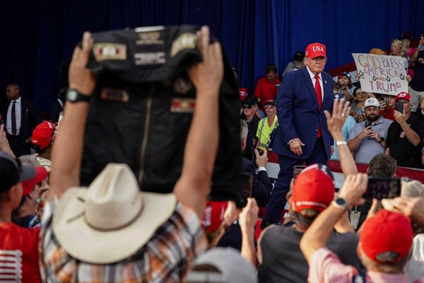 Trump rally scrapped as GOP candidates agonize over being seen with him: report