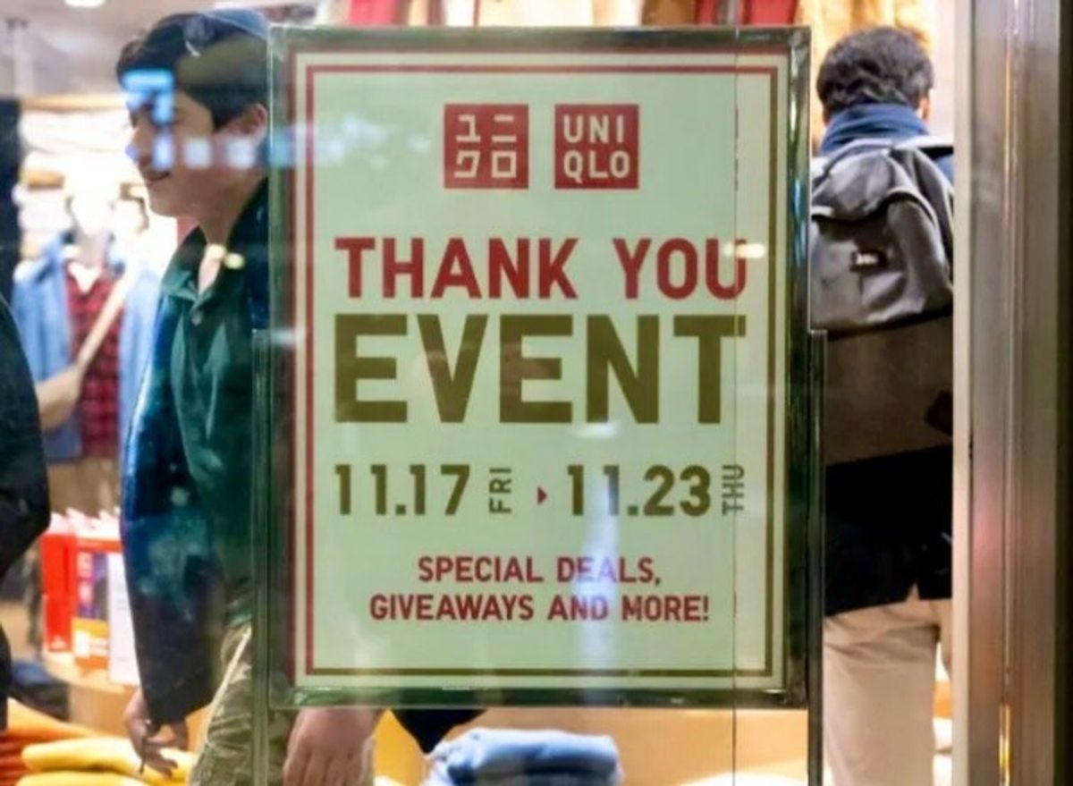 Deal deluge: Black Friday kicks off US holiday shopping season