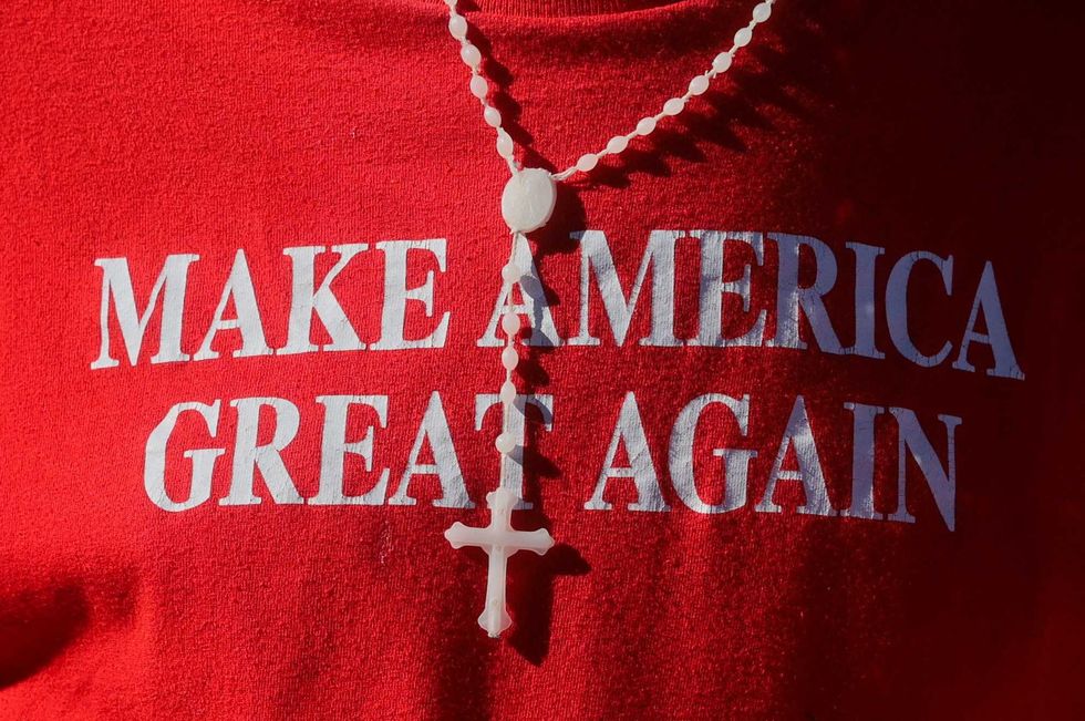 Trump claims his Great American State Fair was 'packed to the brim!'