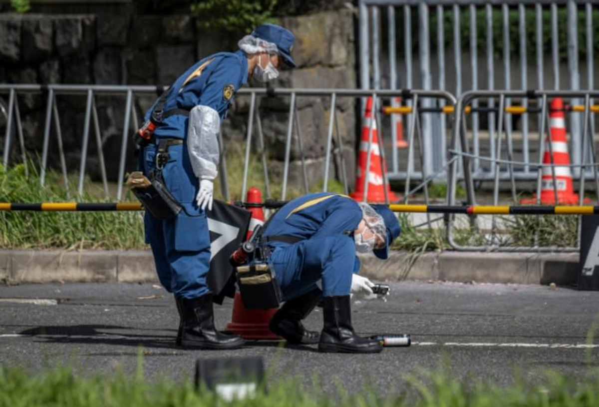 Man arrested after 'Molotov'-like bombs tossed at Japan ruling party HQ