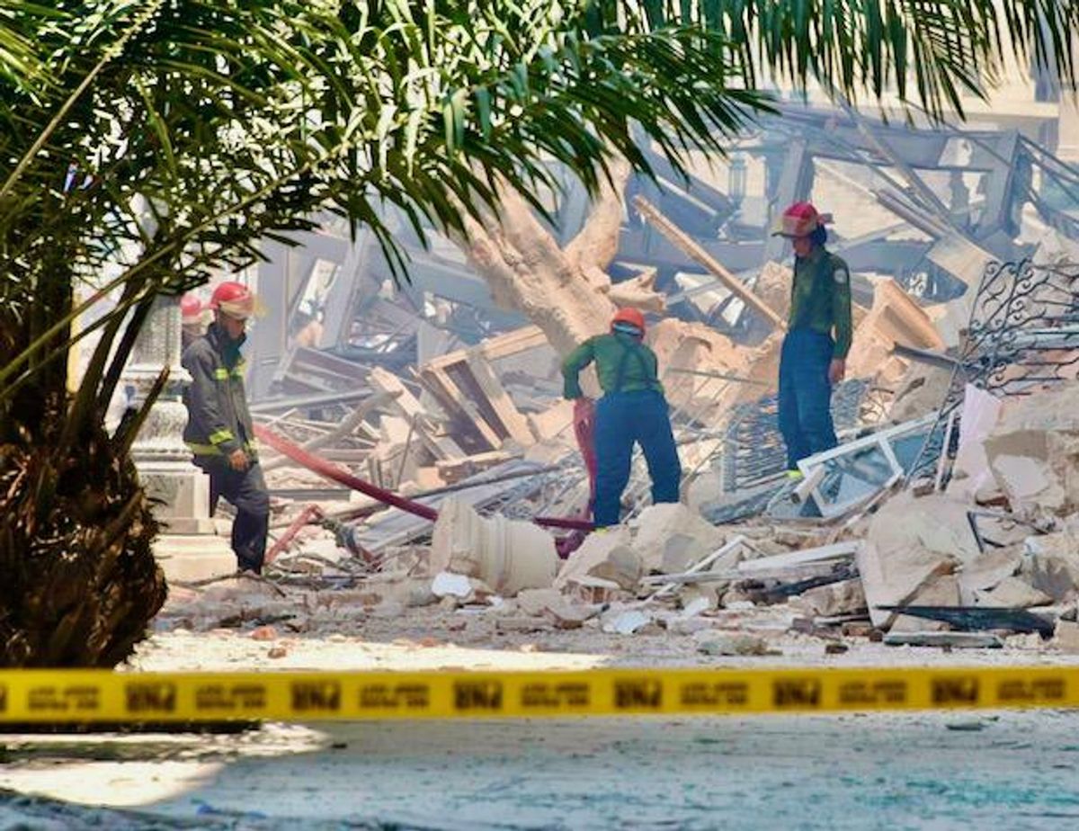 Massive blast rips through Havana hotel