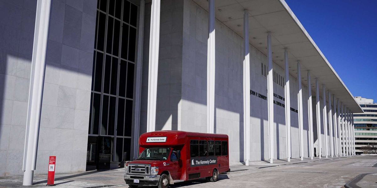 Judge shoots down Trump admin — orders Kennedy Center to allow Dem to attend board meeting