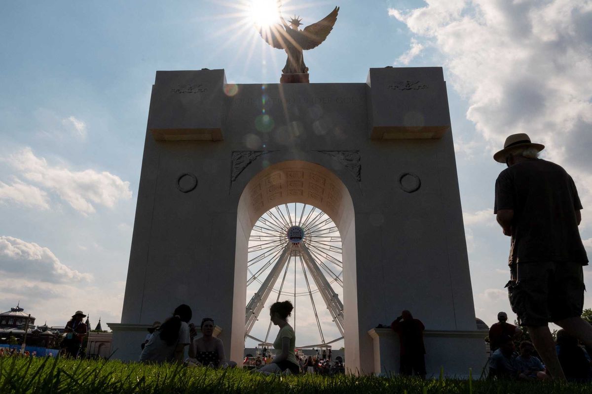 Trump arch gets initial approval from panel stacked with his own allies: report