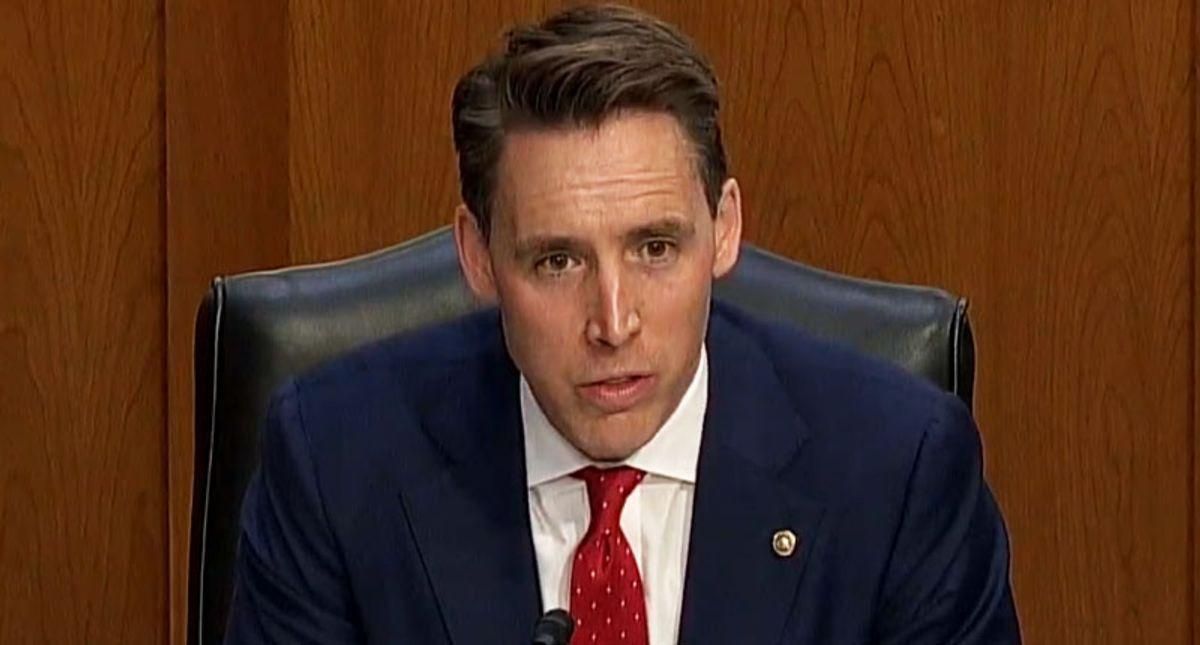 Josh Hawley's past support for the Iraq War surfaces as he rails against Biden Cabinet on foreign wars
