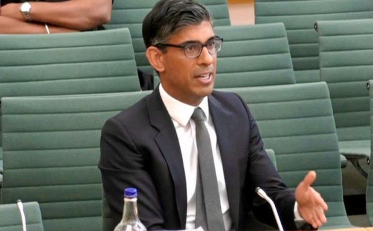 Senior UK cabinet ministers Sunak and Javid resign, plunging govt into chaos