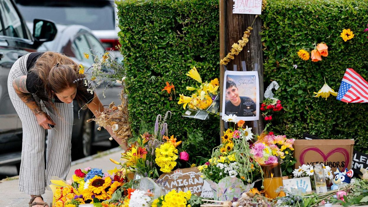 ICE largely suspends traffic stops after two fatal shootings: report