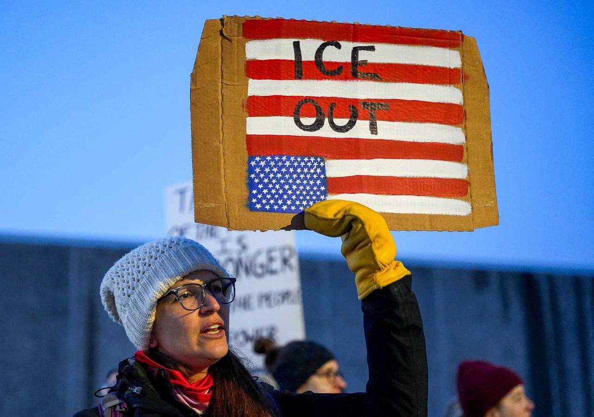 Conservative former judge admits ICE agent 'should be' charged with the killing of woman