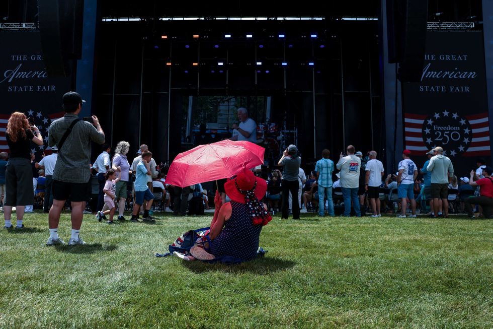 Feds tout 'well-prepared' Trump fair after blistering heat wave hospitalized attendees