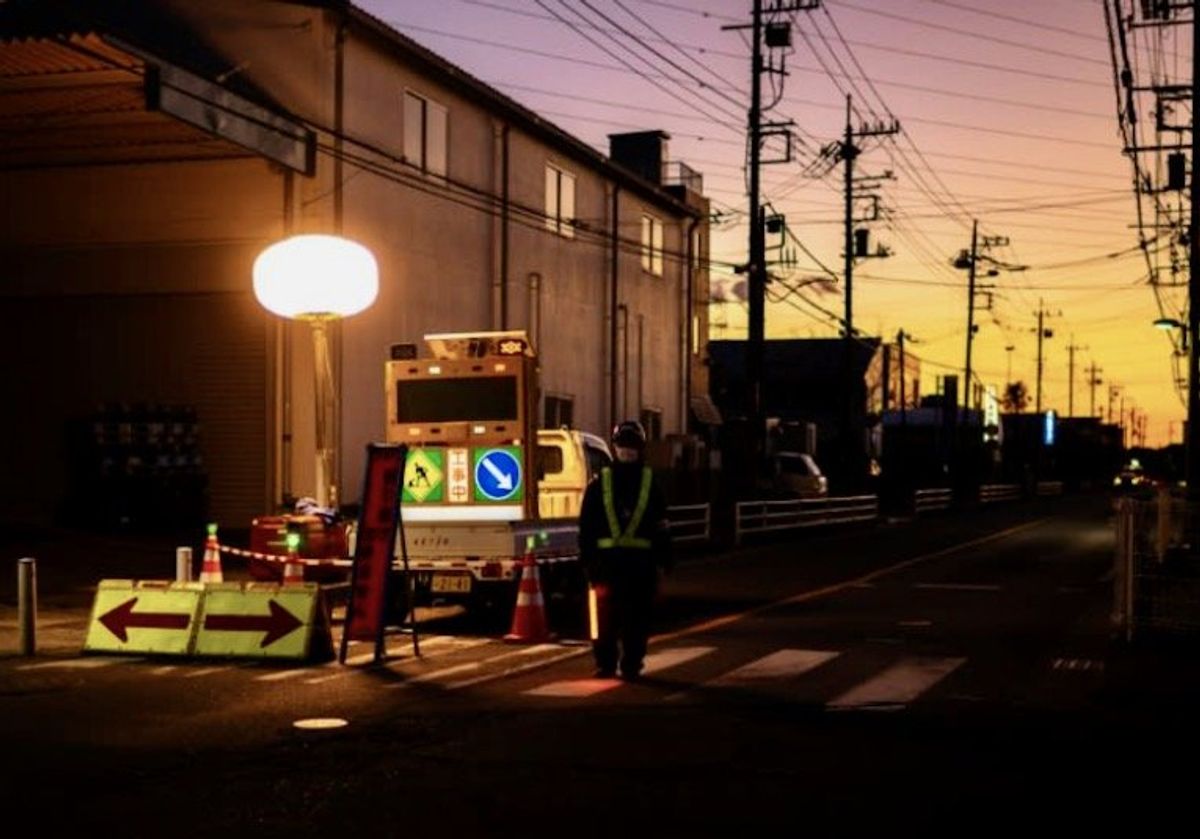 Japan sinkhole grows to almost Olympic pool length