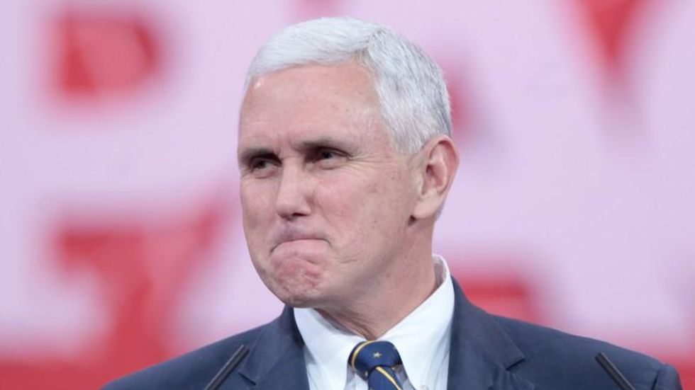 'Flat-out lying': Legal analyst fact-checks Mike Pence claiming no BLM protesters were arrested