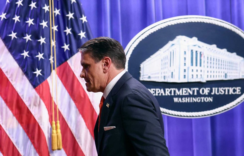 'What’s a little sedition?' Trump DOJ appalls with latest 'disgusting' move