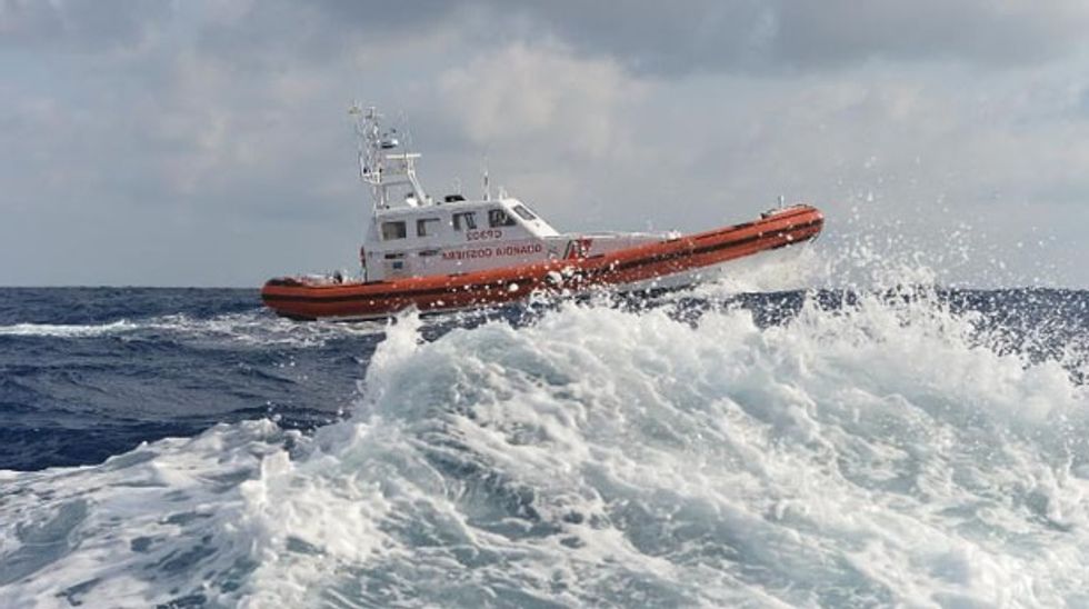 Coast Guard searching for woman who fell overboard from cruise ship off Texas