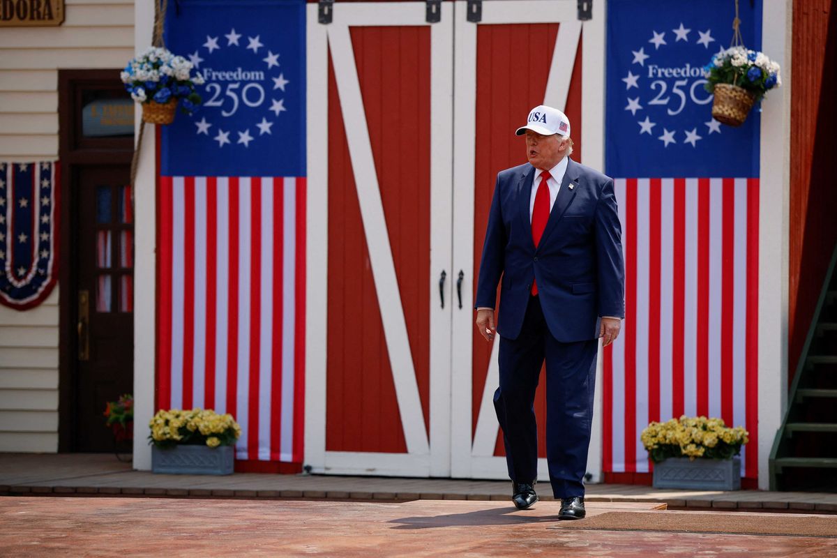 Conservative ex-judge warns Americans face 'stark' choice in the age of Trump