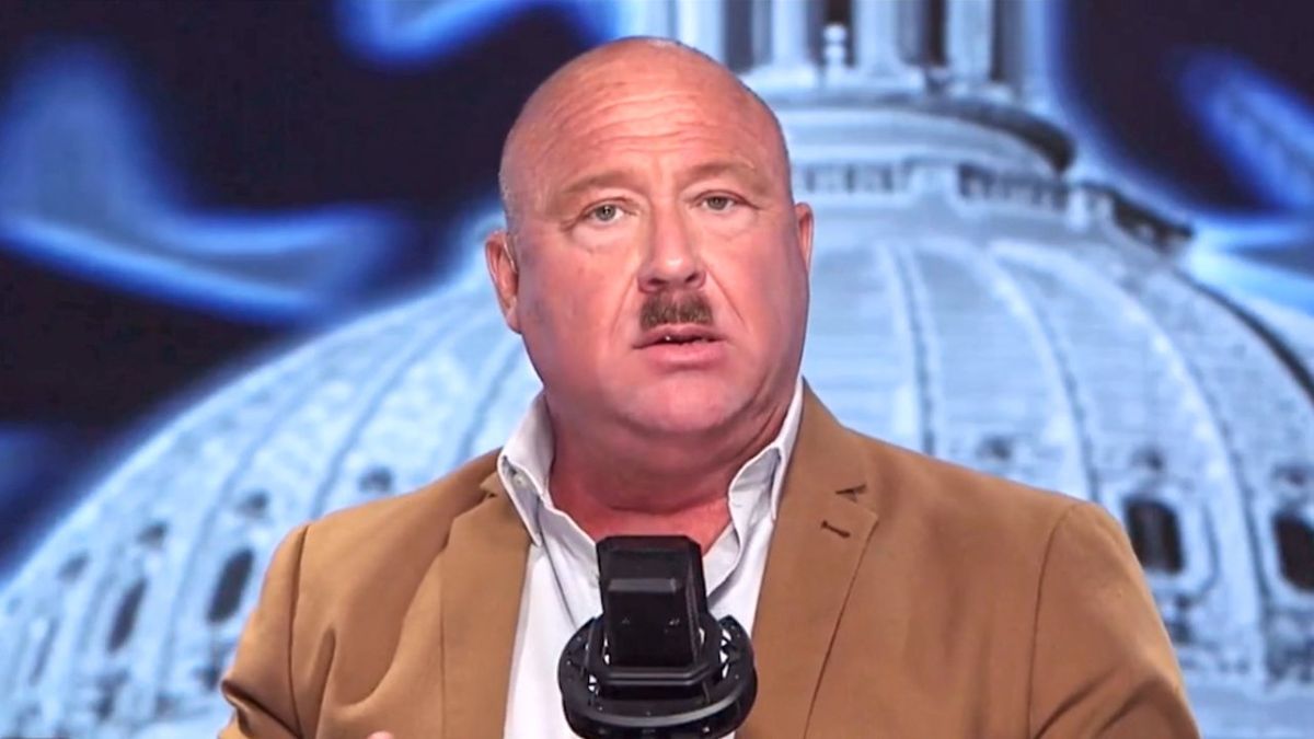 Alex Jones sports Hitler mustache in shocking broadcast: 'It had a wild effect on women'