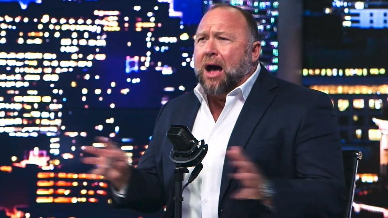 Former prosecutor predicts more trouble for Alex Jones after his phone contents were shared with plaintiffs' lawyers