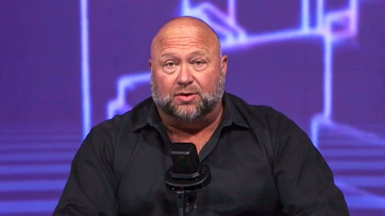 Alex Jones spins 'cocaine' conspiracy theory where Biden murders Secret Service agents 'within days'