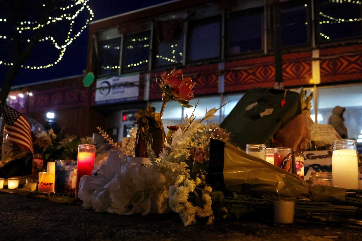 Alex Pretti memorial