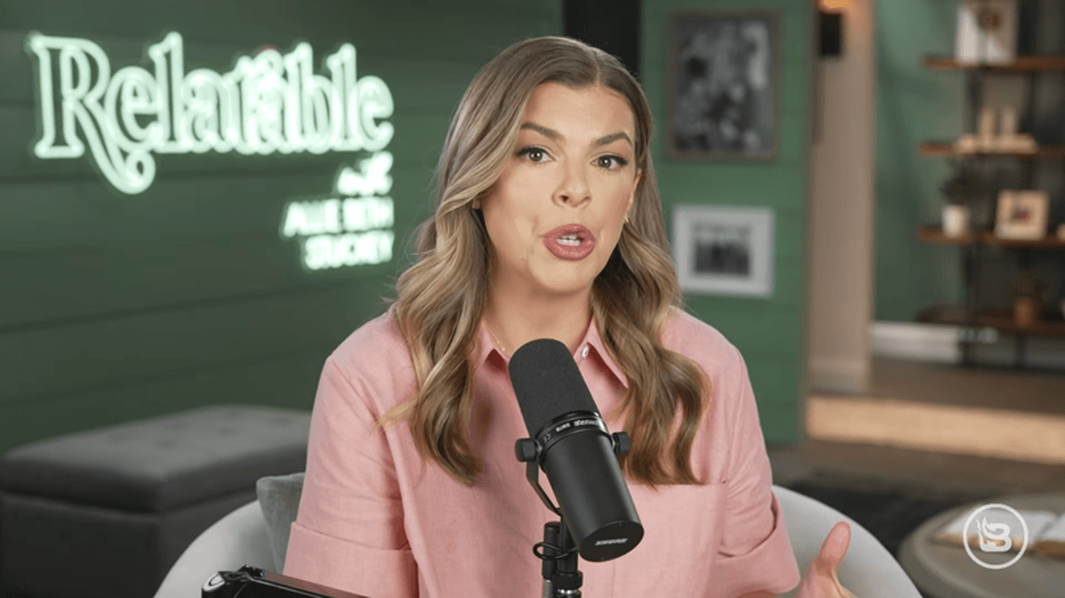 MAGA darling roasts Trump's spiritual advisor after 'heretical' speech