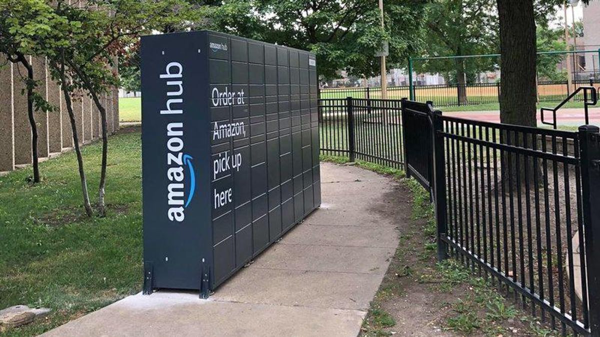 Amazon caves after backlash — will remove pick up hub blocking sidewalk in a public park: report