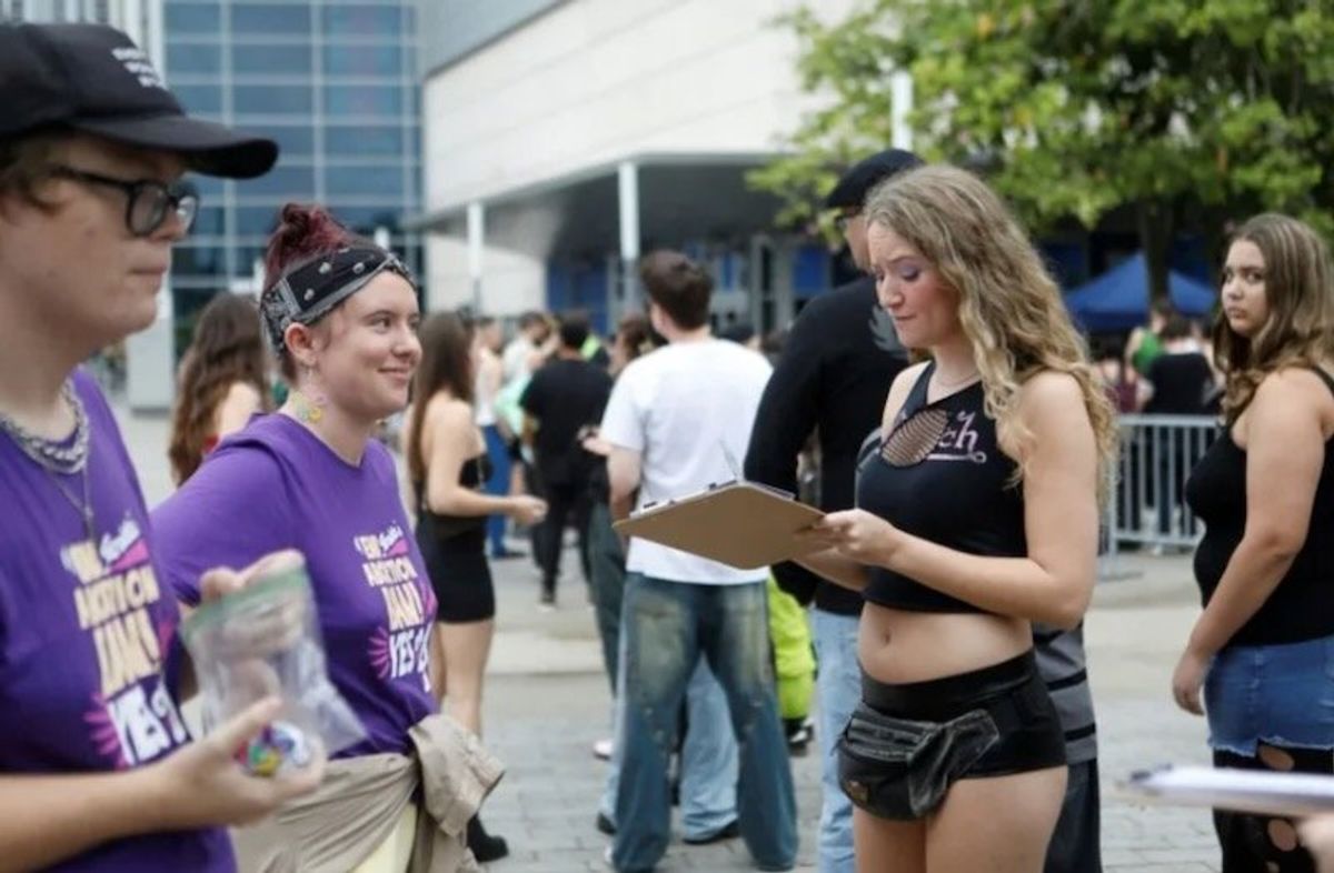 'Yes on 4': Fierce battle in Florida over abortion ballot measure