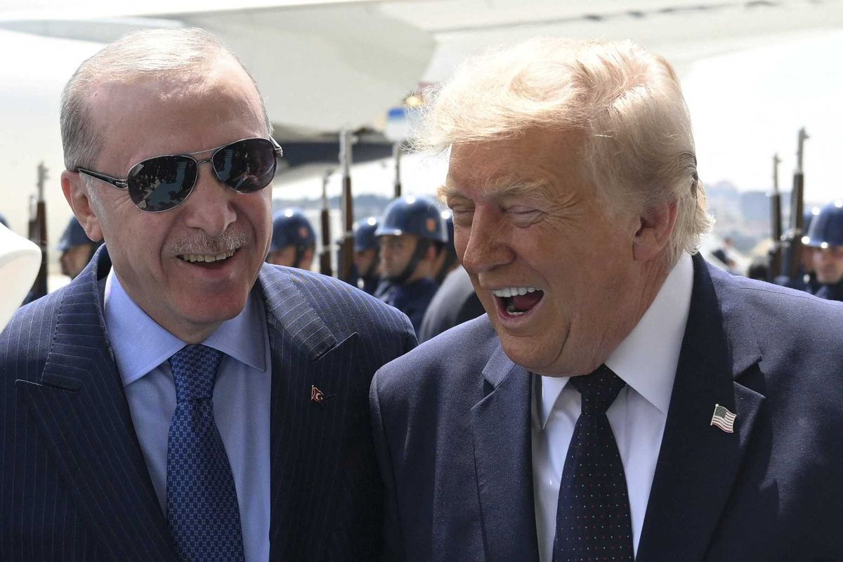 Trump's new weapon is from an outdated GOP playbook — and may blow up in his face: analyst