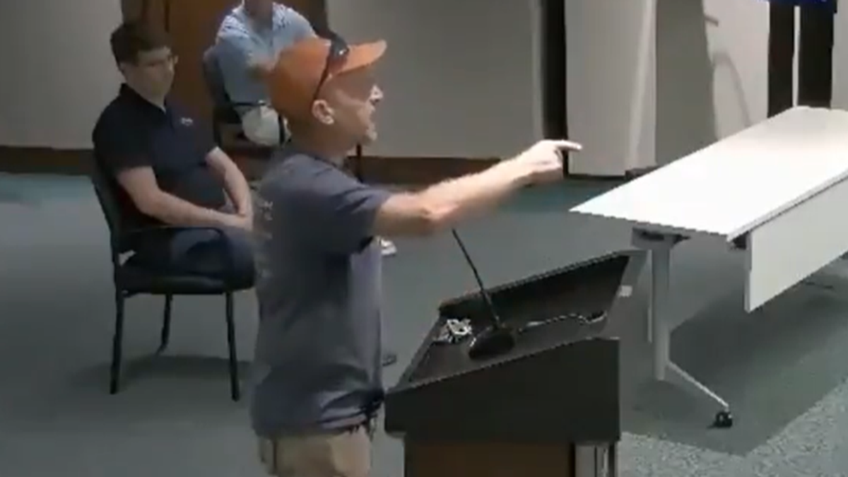 Michigan anti-masker blows up at county meeting -- and warns that many 'good guys' are 'ready to do bad things'
