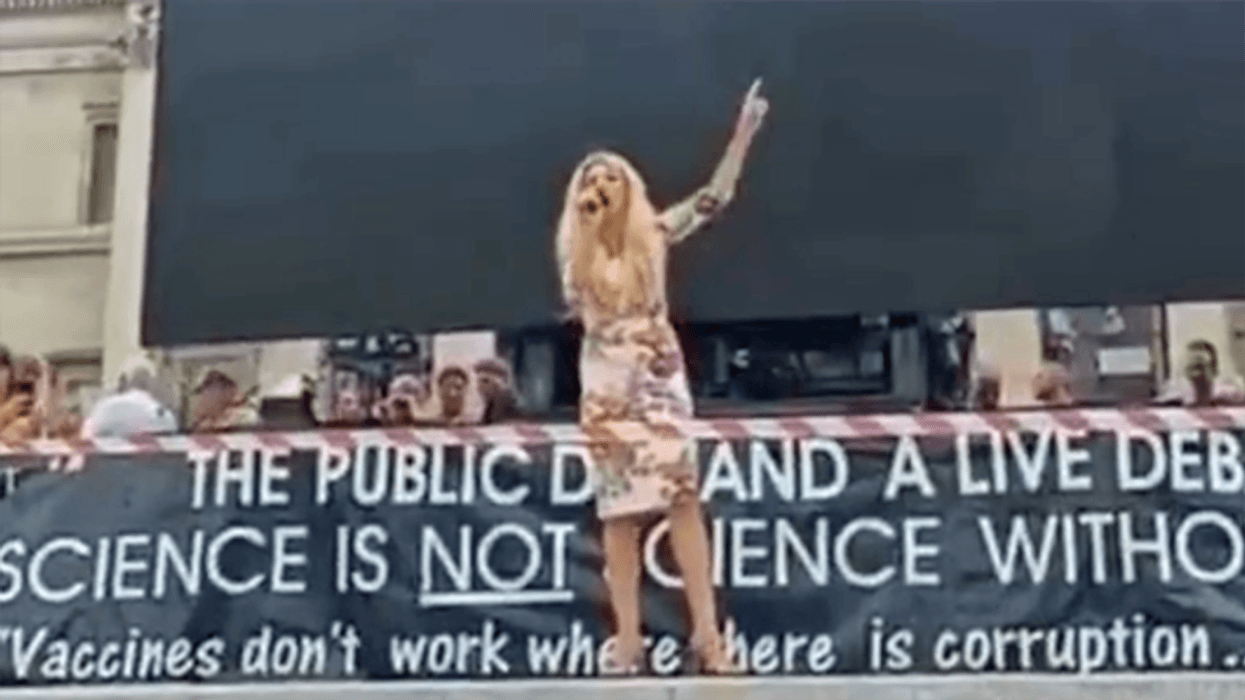 Anti-vaxxer warns doctors and nurses of execution by hanging for administering life-saving vaccines