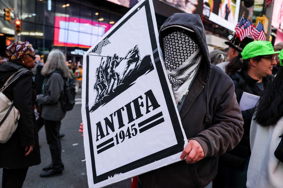 Antifa protester