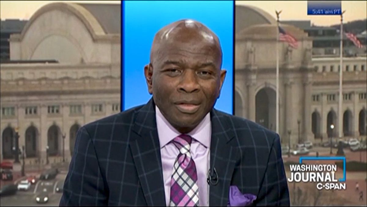 Republican compares food assistance for poor to feeding bears on the side of the road