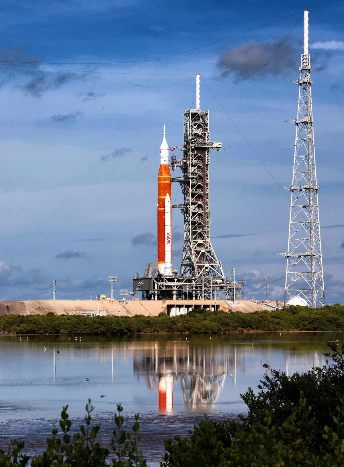 Fuel leaks delay launch of NASA's Artemis lunar rocket