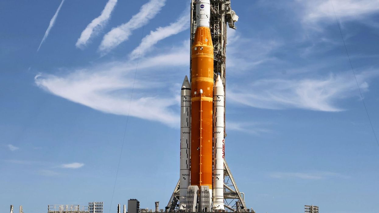 Final preparations underway for NASA's Moon rocket launch