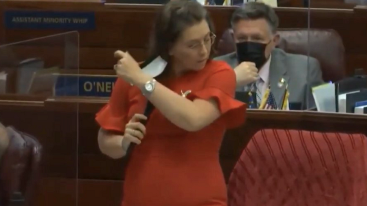 Trump-loving GOP legislator loses voting and speaking privileges after Nevada mask stunt