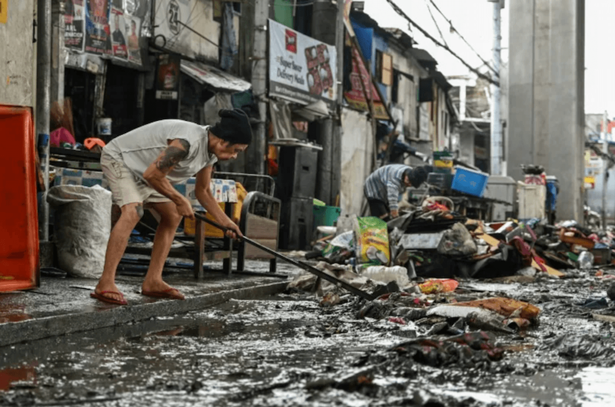 'Back to zero': Manila flood victims clean up, start again
