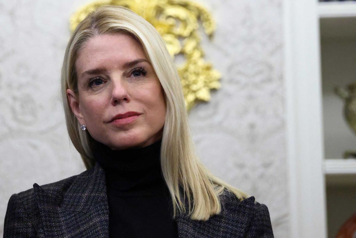 Pam Bondi hit with urgent sit-down demand over Epstein files