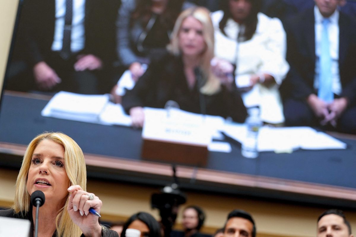 Pam Bondi brutally mocked after Congressional crash out: 'Everyone's drunk uncle'