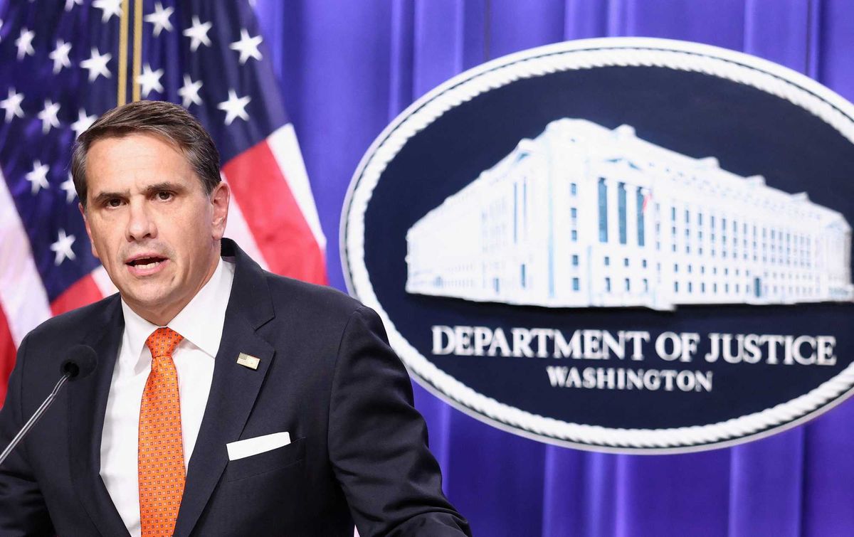 Acting AG's 'bald admission' implicates Trump in revenge plot: analyst