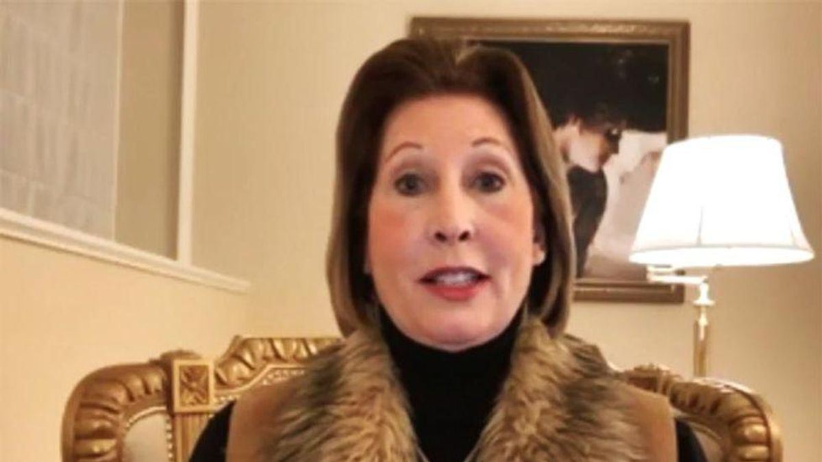 Sidney Powell: I'm 'stepping in' to help defend the MAGA rioters from criminal charges